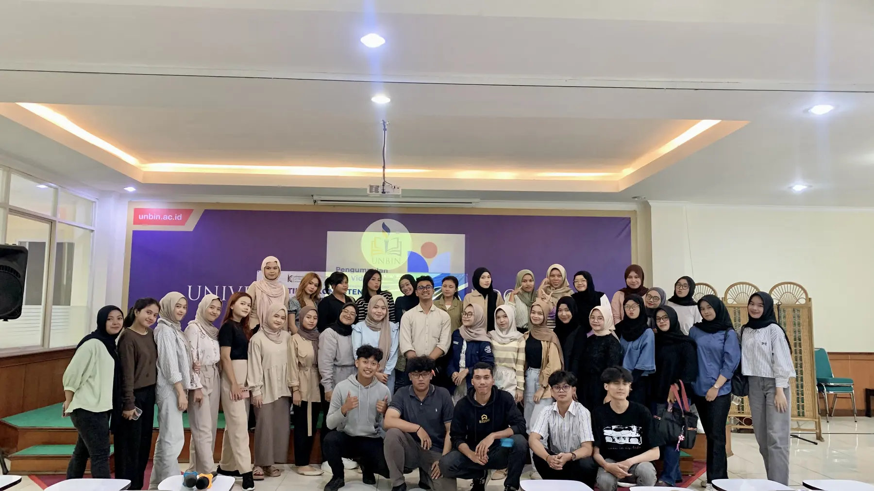 Campus Innovate Public Speaking Training at Universitas Bina Niaga
